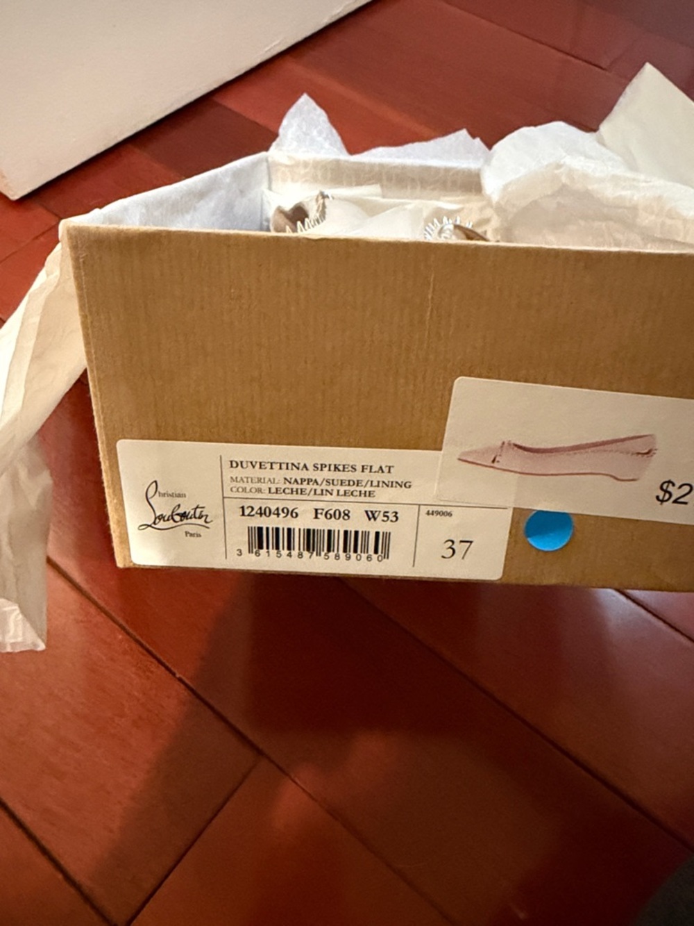 Christian Louboutin Duvettina Spikes Flat - Picture 5 of 5